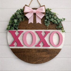 Pink XOXO Wall Decor